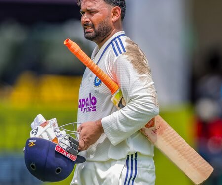 2nd Test: Rishabh Pant forced to retire hurt after copping blow on wrist in Colombo