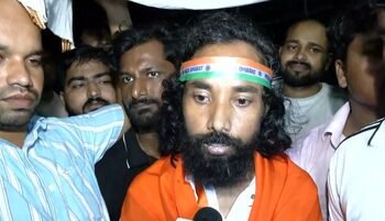 Students end hunger strike as Jharkhand govt cancels JSSC-CGL, TDPL Exams; agitation continues over CBI probe