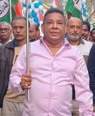 Absconding Trinamool leader, ex-Tarakeswar Municipality chief arrested