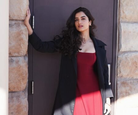 Makers of upcoming film starring Aditya Roy Kapur, deny casting Bhagyashree Borse in the film