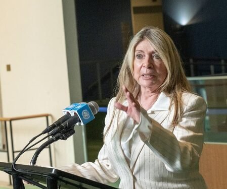 UN General Assembly holds dialogues with candidates for next secretary-general