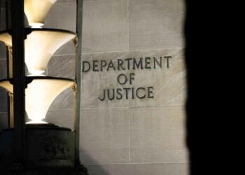 US Justice Department to deploy 1,000 election monitors for mid-term