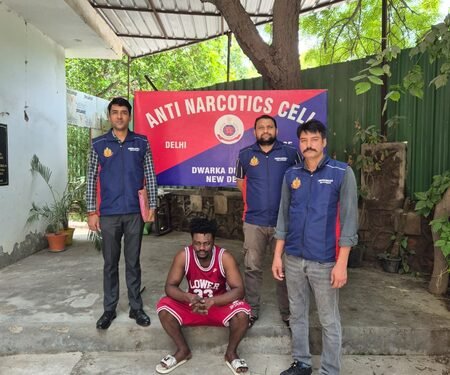 Delhi Police arrest Nigerian national with 8.43 grams of amphetamine