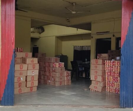 MP: 306 cartons of illicit liquor worth near Rs 11 lakh seized in Alirajpur