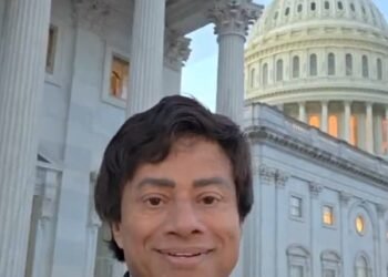 Indian-origin US lawmaker Shri Thanedar calls to block ICE shock gloves