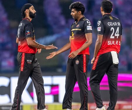 DPL: East Delhi Riders cruise to 7-wicket win over Outer Delhi Warriors