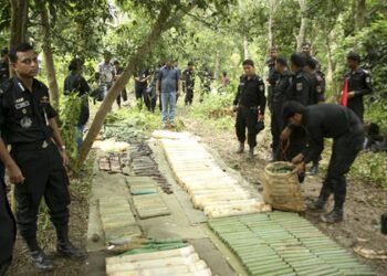 Bangladesh: Islamist militancy resurgence fears grow amid series of explosives recoveries