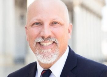 US Congressman questions Texas varsity over H-1B hire