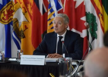 Canada hits back with 50 pc US tariffs