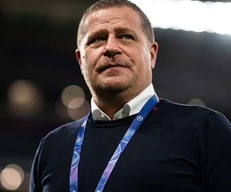 Bayern extends contracts of board members Dreesen, Eberl