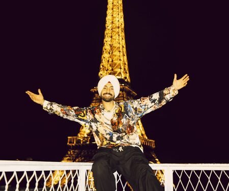 Diljit Dosanjh exudes Punjabi vibes in Paris as he poses in front of Eiffel tower