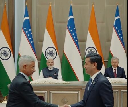Substantial bilateral documents signed for further cooperation with India: Uzbek President