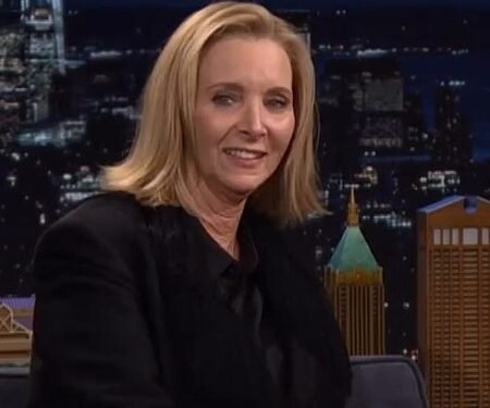 Lisa Kudrow reveals the ‘Friends’ request she refuses to comply with
