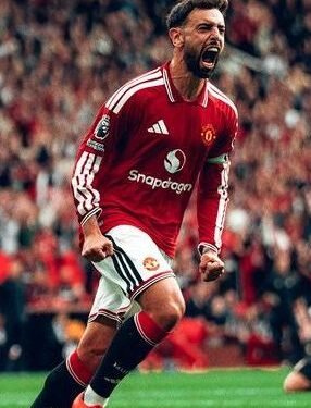 Premier League: Fernandes hat-trick powers Man United’s comeback win over Ipswich