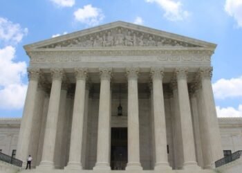US Supreme Court temporarily allows White House ballroom construction to continue