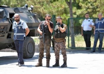 Turkey detains 104 IS suspects in nationwide operations