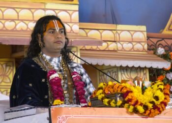 ‘He only targets and insults Sanatan’, religious orator Aniruddhacharya on Rahul’s Manusmriti remarks
