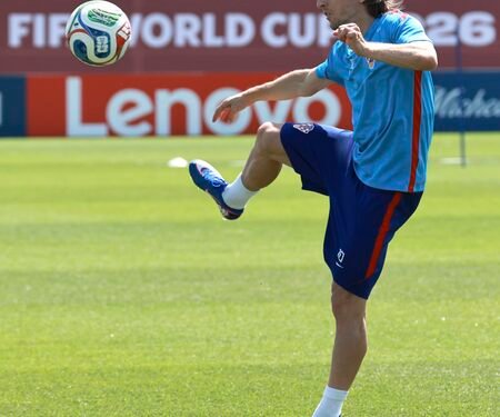 Modric ends Croatia retirement speculation, confirms Nations League participation