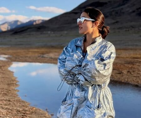 Sara Ali Khan finds her ‘unbound, unbothered, and untamed’ side at Tso Moriri