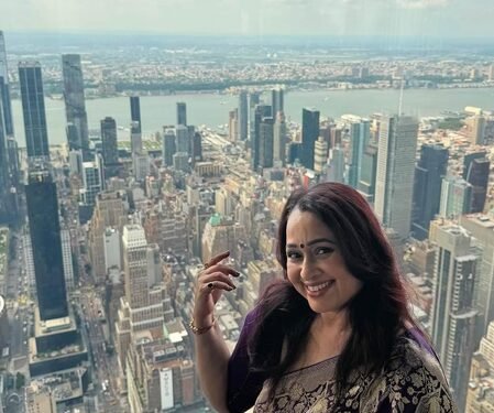Sonalika Joshi flaunts saree at New York’s Empire State Building