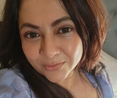 Calcutta HC pulls up actress Sreelekha Mitra over PM Modi poster row, grants interim protection
