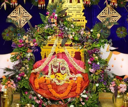 ISKCON’s Bengaluru temples witness grand Janmashtami celebrations