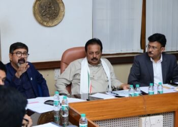 Karnataka govt directs officials to expedite Mekedatu project, warns of action for negligence