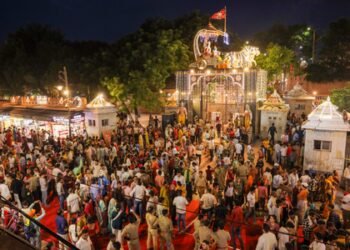 Krishna Janmashtami celebrations peak in Mathura amid rain and devotional fervour