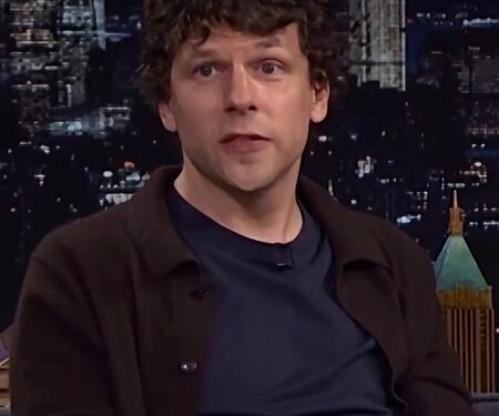Jesse Eisenberg reveals why losing his passport made his vacation ‘amazing’