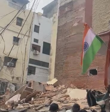 Building collapses in south Delhi’s Satya Niketan, several feared trapped