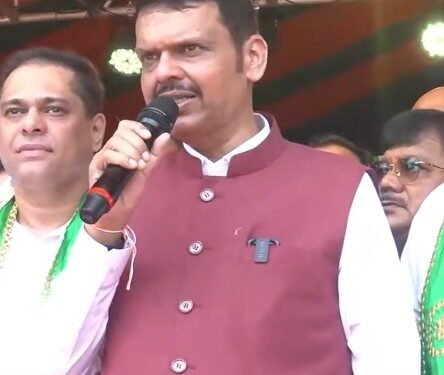 Fadnavis reaffirms commitment to Maratha quota within law, keeps dialogue open