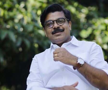 ‘Answer these two questions’: Kuzhalnadan challenges Riyas on CMRL-Exalogic case