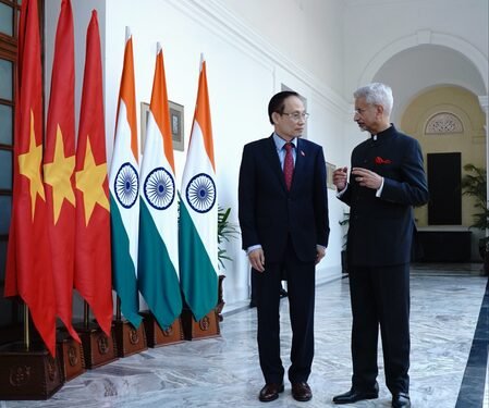 EAM Jaishankar, Vietnam FM discuss increasing supply of Made-in-India defence articles