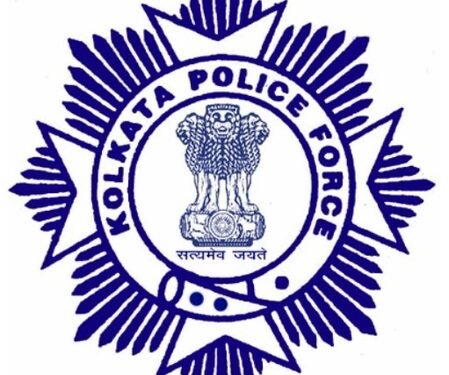 Kolkata Police volunteers to wear saffron clothes during Durga Puja