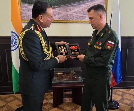 Army chief Dhiraj Seth visits Mikhailovskaya Military Artillery Academy in Russia’s St. Petersburg