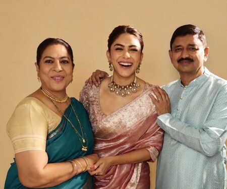 Mrunal Thakur shares family pic with parents, calls herself their ‘beloved daughter
