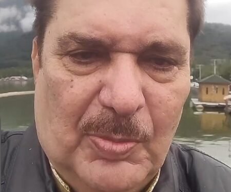 Raza Murad slams Bollywood stars for skipping Mushtaq Khan’s funeral: ‘Would serve as waiters at industrialist’s son’s wedding’