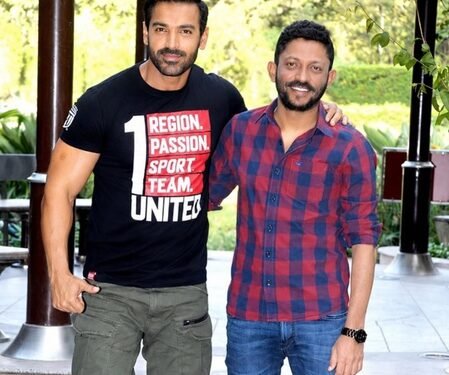John Abraham celebrates 15 years of ‘Force’, pay an ode to Nishikant Kamat