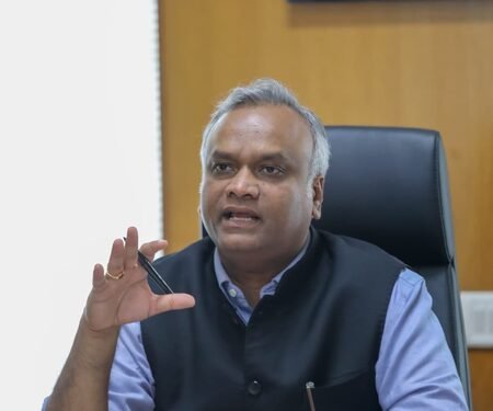 K’taka Minister says govt wants justice in Soujanya case; SIT officer seeks transfer