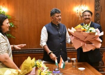 Dr.Ronald Colaco pitches coastal development task force to Karnataka CM