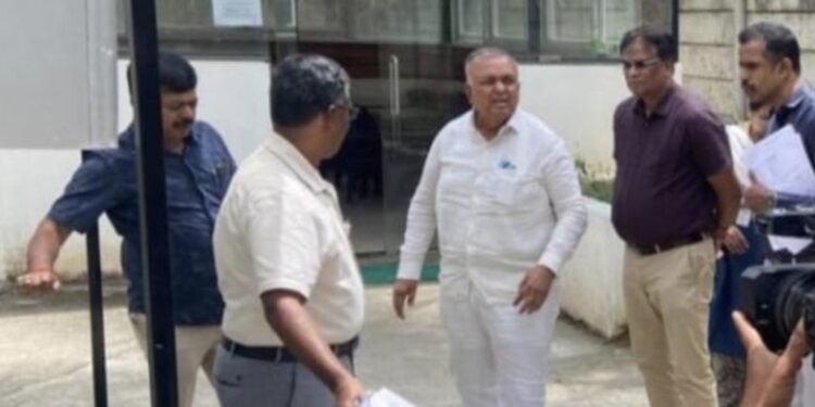 Bengaluru lab under scanner after surprise inspection; minister orders probe
