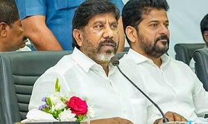 Telangana offers to help Andhra restore power in cyclone-hit areas
