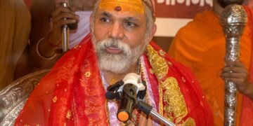Swami Avimukteshwaranand backs Digvijaya Singh’s Sanatan Dharma yatra from Ujjain to Ayodhya