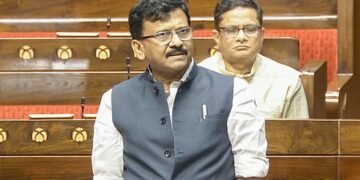 SC seeks explanation from Sanjay Raut over conduct in plea challenging SIR