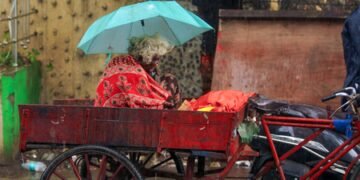 Chennai red alert withdrawn as weather system moves east; heavy rain still likely