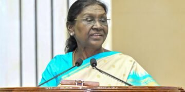 President Droupadi Murmu extends Durga Puja greetings, calls for respect for women