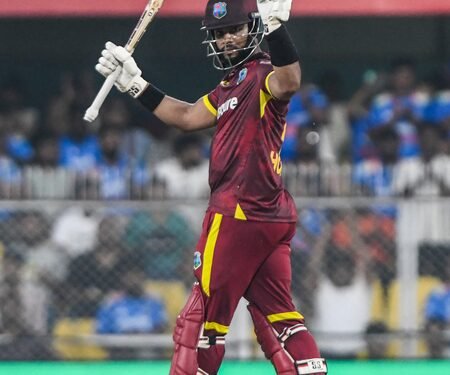 ‘To keep for 50 overs and then score 162 is special’: Sammy on WI skipper Hope