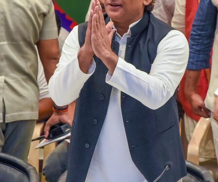 Ahead of Akhilesh Yadav’s October 8 Ayodhya visit, saints urge him to seek blessings at Ram Temple