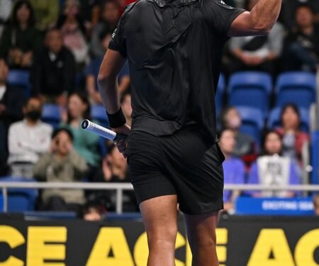 Vacherot stages another comeback to stun Fils, reaches Tokyo SF
