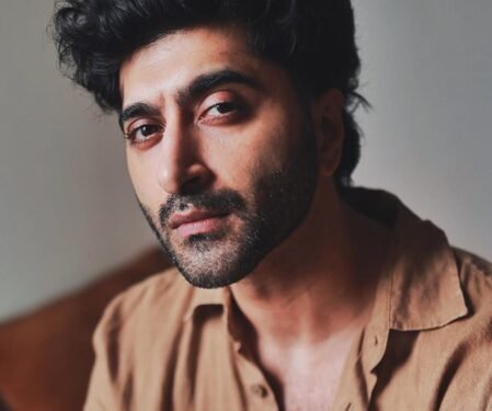 Ranbir and his late father Rishi Kapoor, very different personalities, says Suhail Nayyar